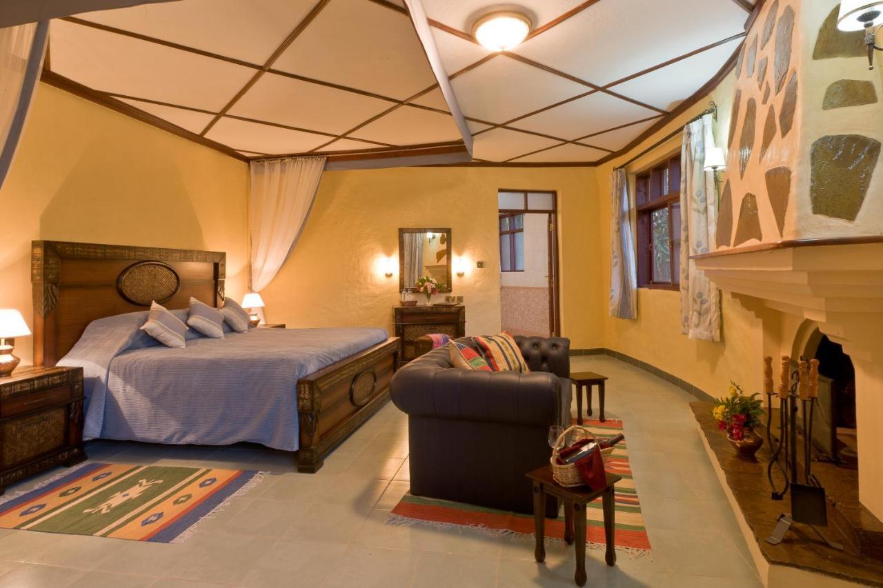 Amboseli Sopa Lodge Exterior photo